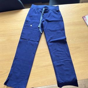 Kade cargo scrub, 4 pocket pants. Petite XXS